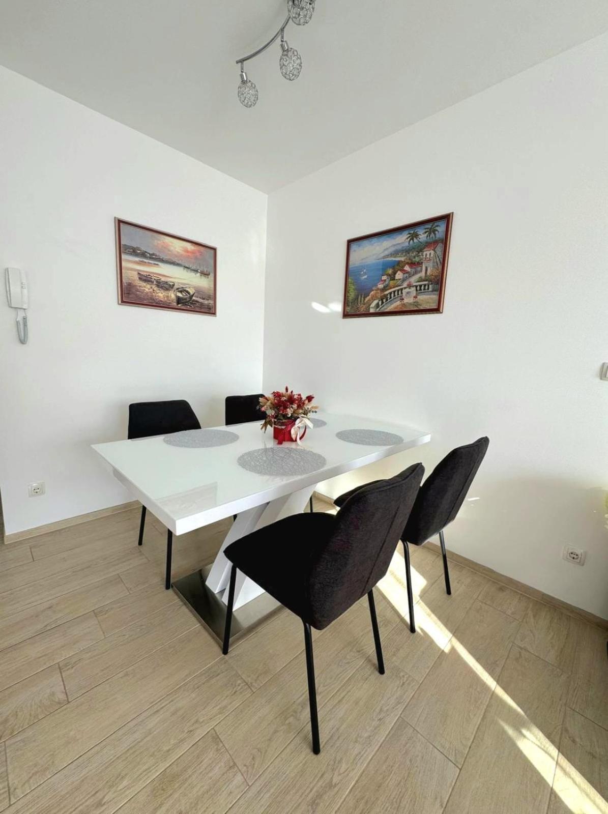 Apartment Misic Trogir Ngoại thất bức ảnh
