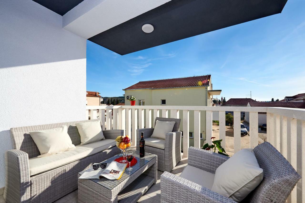 Apartment Misic Trogir Ngoại thất bức ảnh