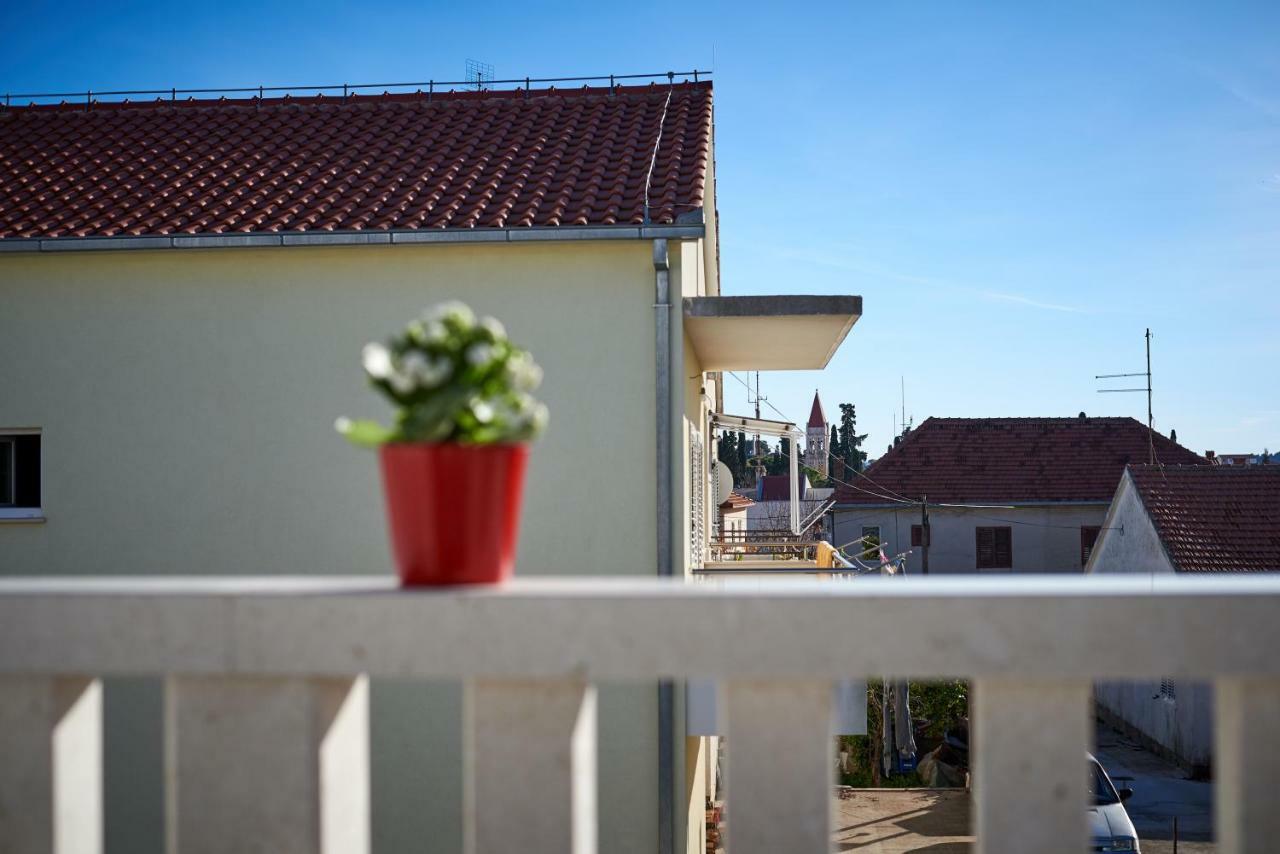 Apartment Misic Trogir Ngoại thất bức ảnh